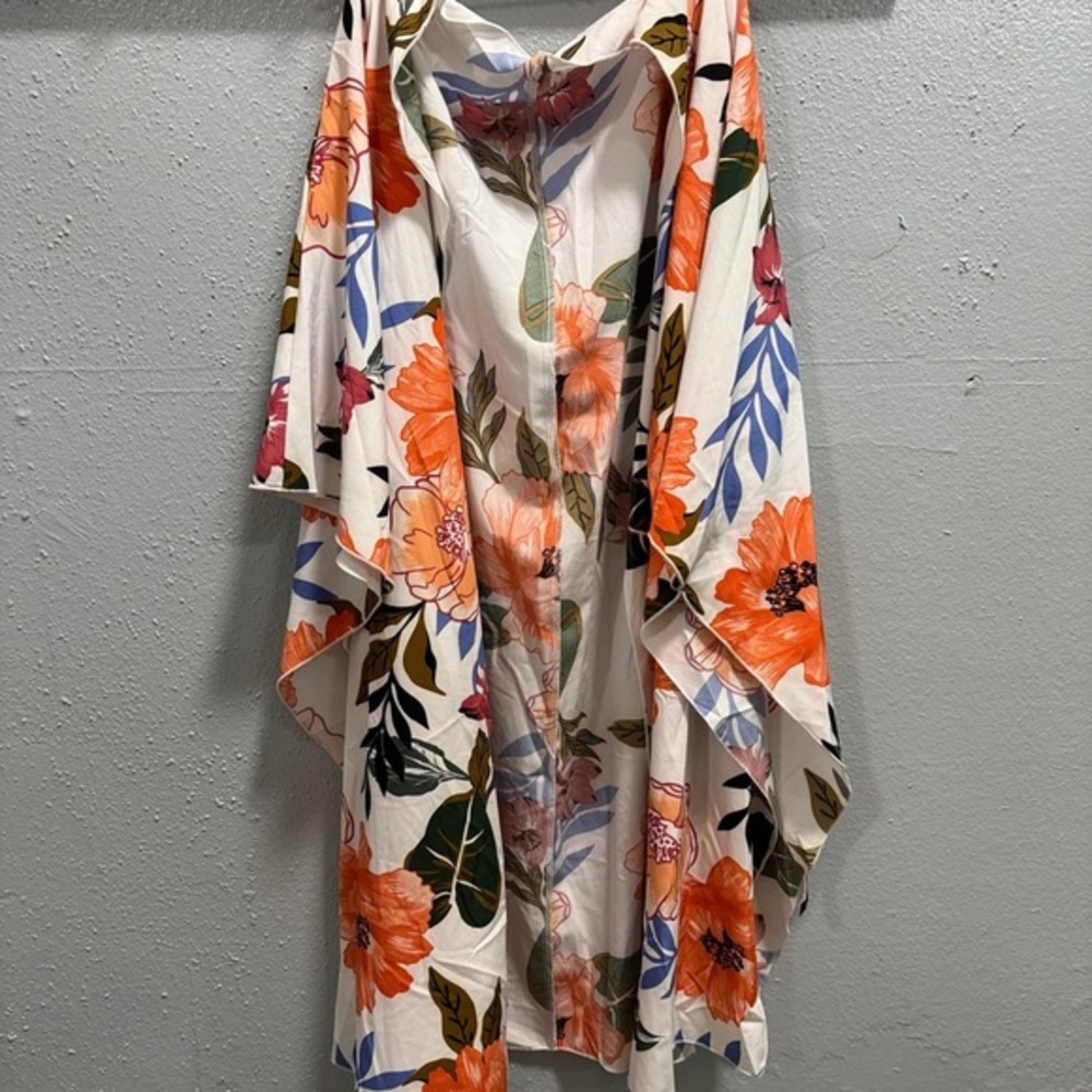 SHEIN Curve Floral Kimono with Orange and Pink Blooms